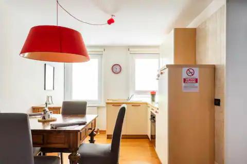Apartamento Terratetto In Centro + Parcheggio Údine Exterior foto